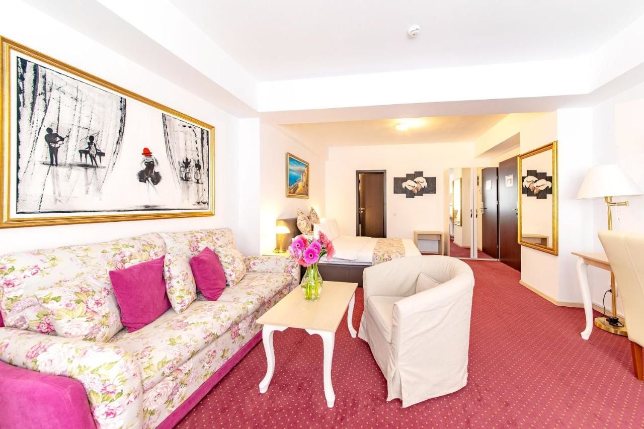 Отель Bucur Accommodation Бухарест