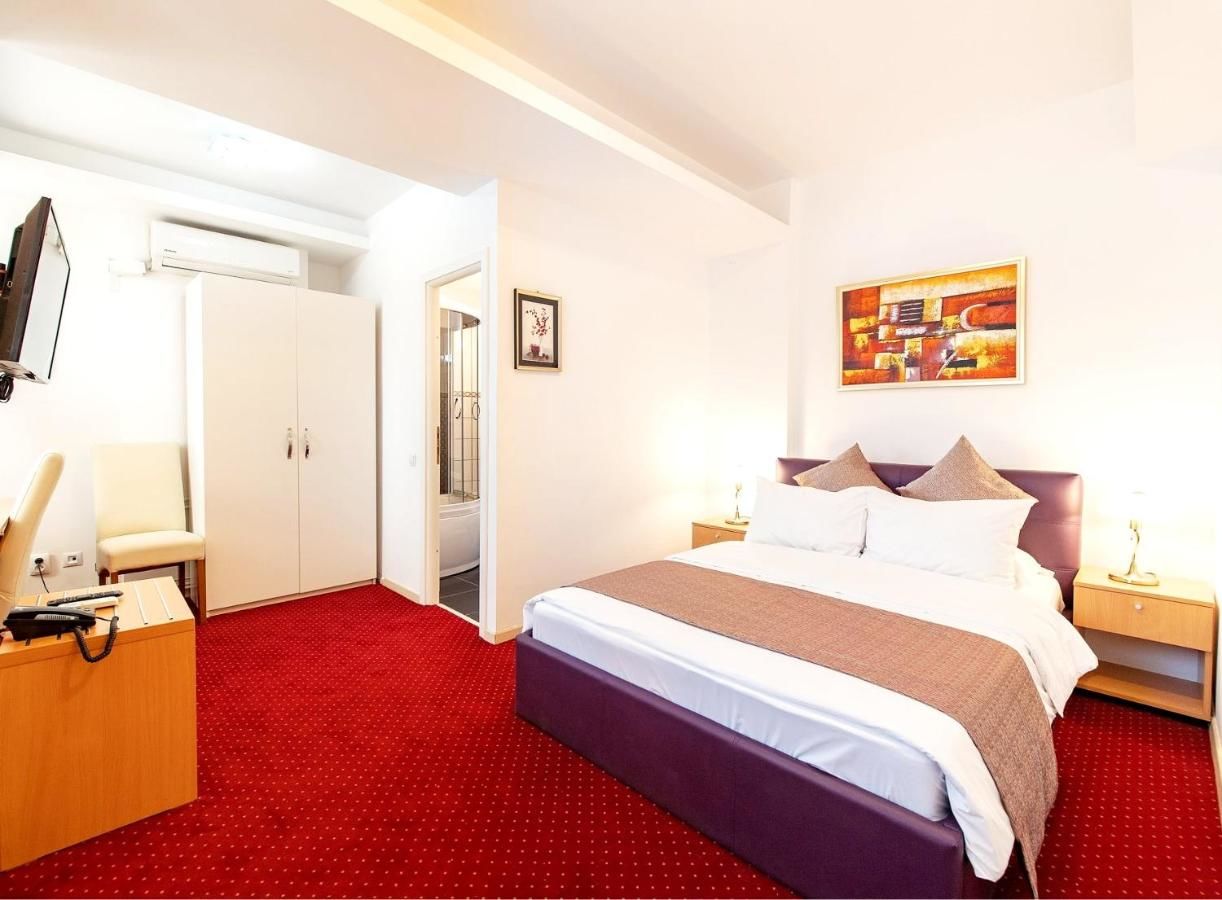 Отель Bucur Accommodation Бухарест