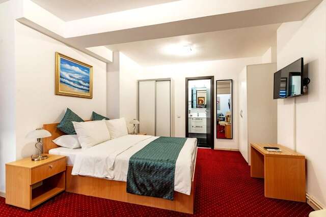 Отель Bucur Accommodation Бухарест-29